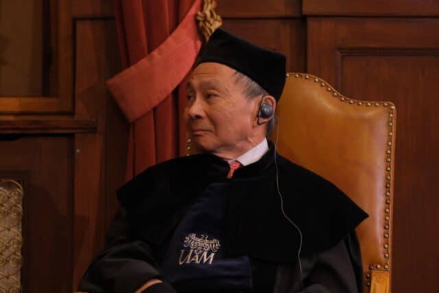 Historia się nie skończyła